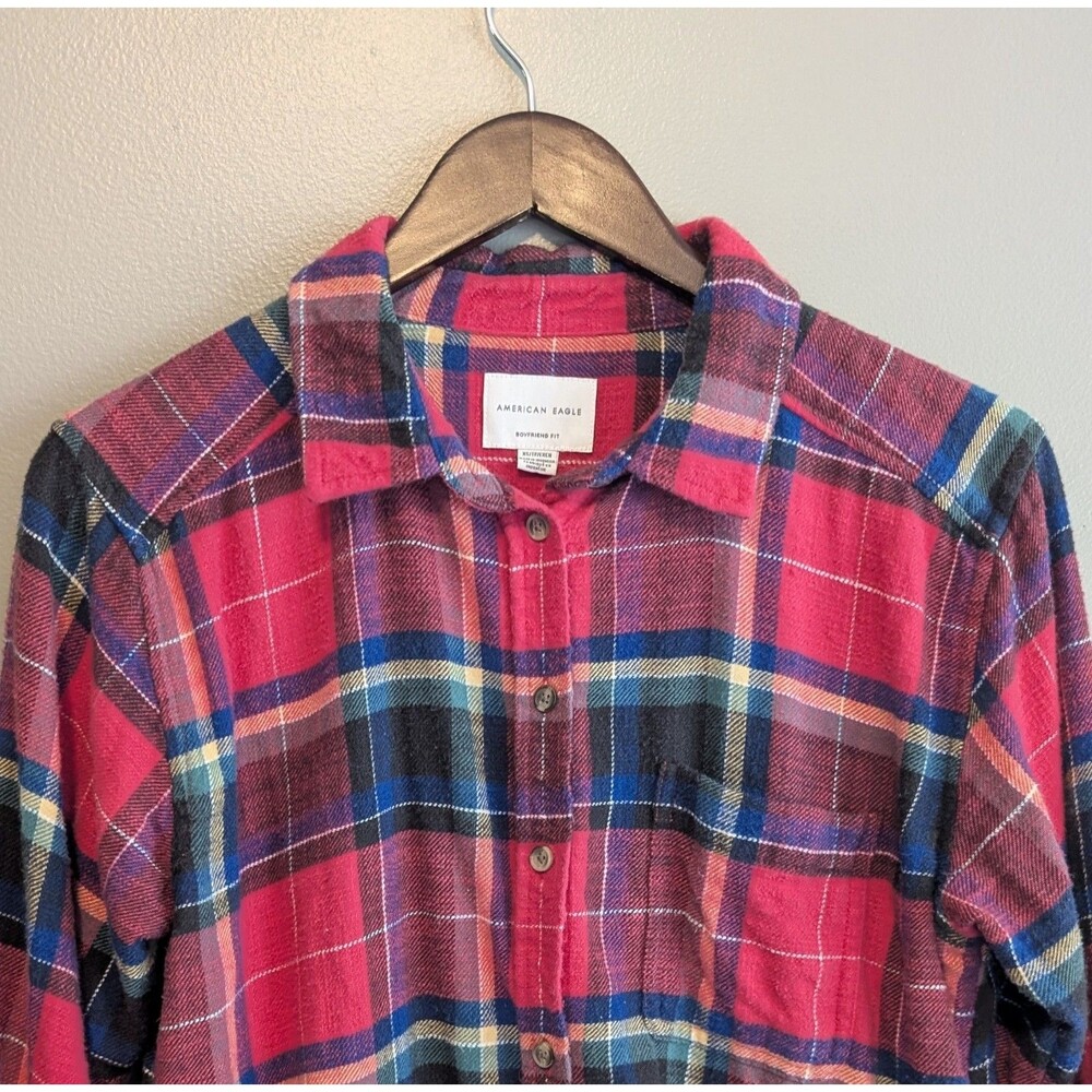 American Eagle AE Womens XS Boyfriend Fit Red Plaid Flannel Shirt Long Sleeve